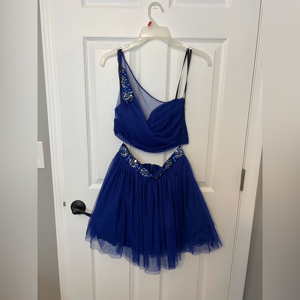 B. Smart Two Piece One Shoulder Dress